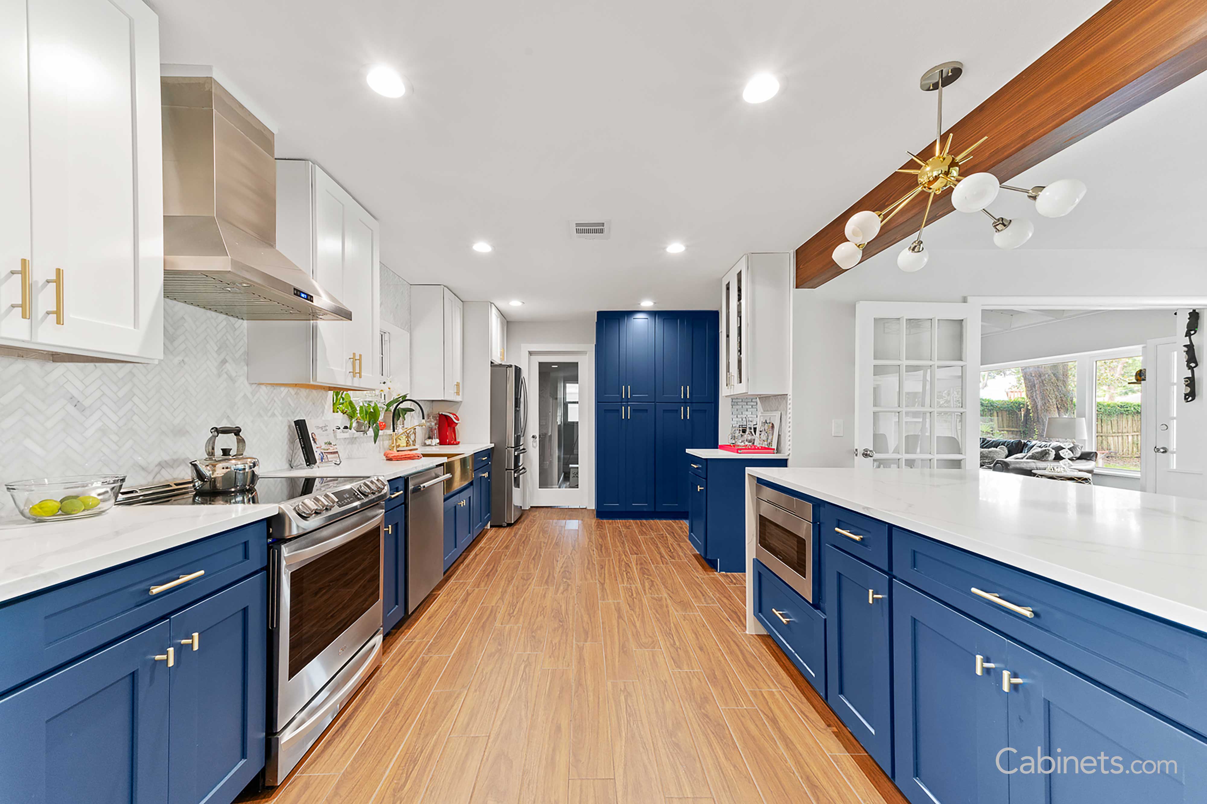 Shaker II Maple Naval cabinetry installed in a customer's home