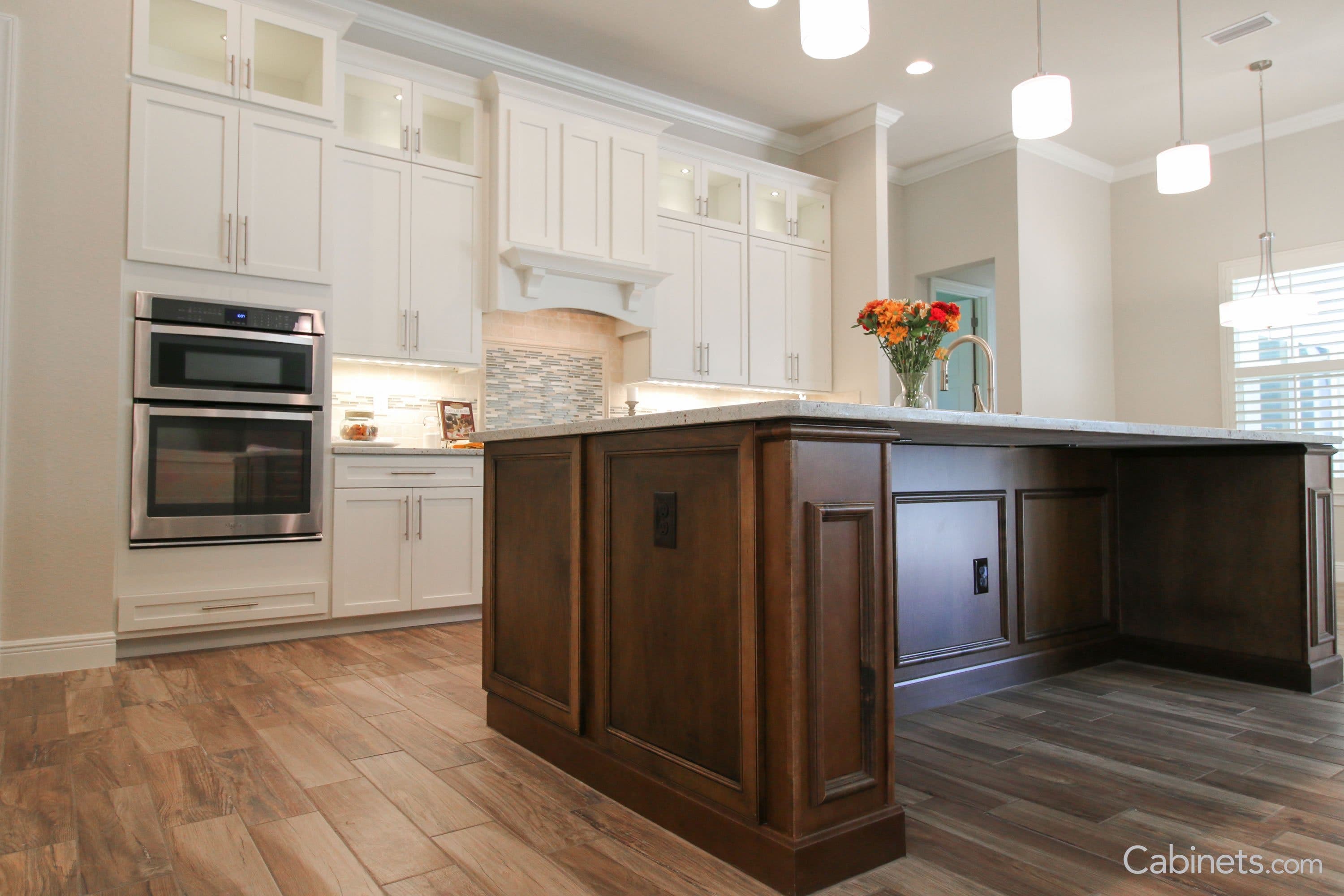 Colonial II Maple Alabaster customer photo