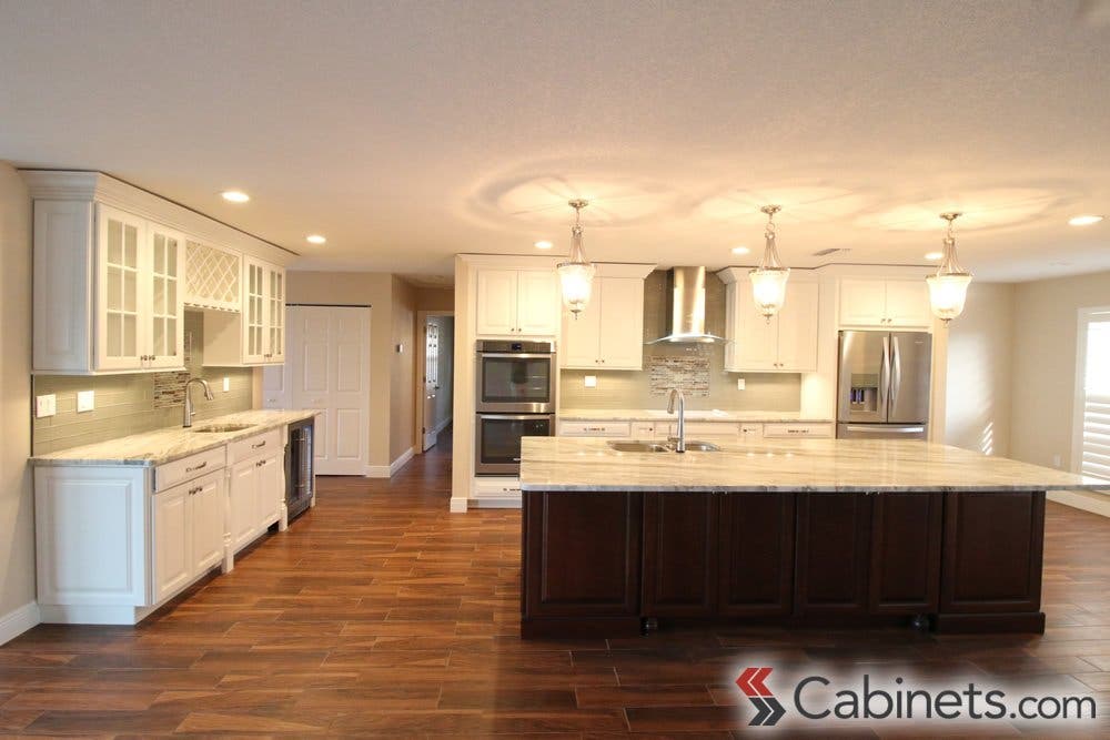 An example of a beautiful and functional kitchen design.