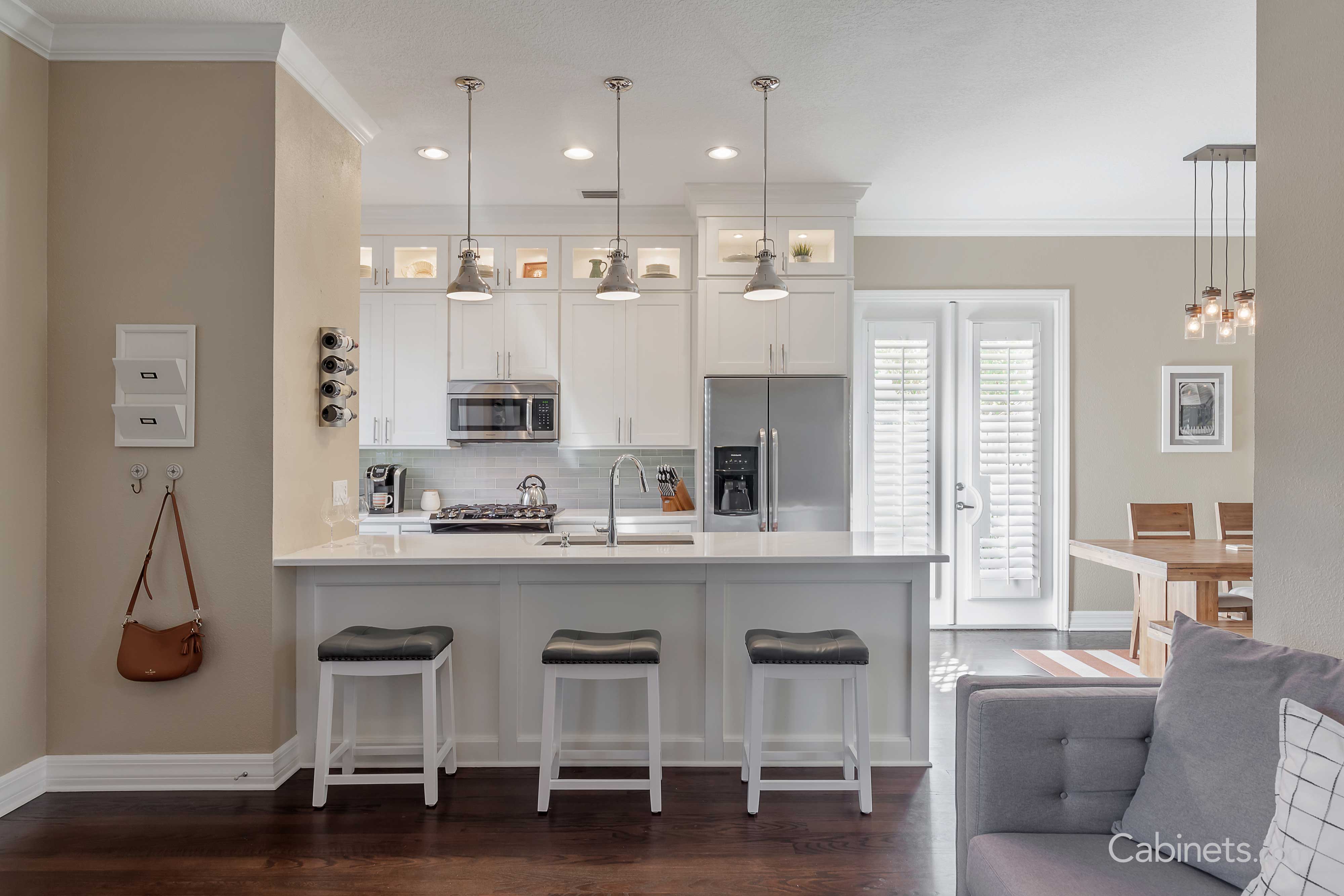 Deerfield shaker maple bright white cabinets